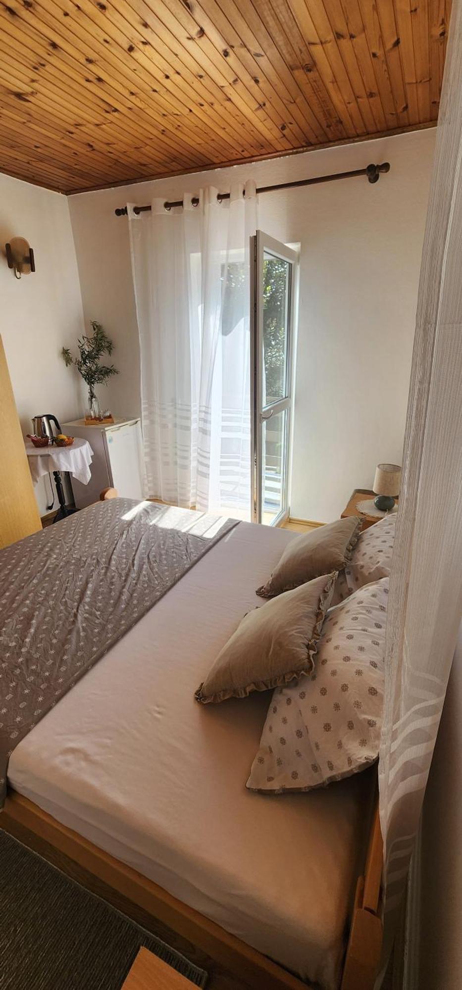 Lorena Rooms Risan Exterior photo